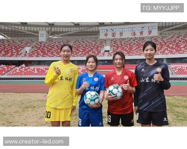 中国足球女队7号球员风采展现与未来发展潜力分析