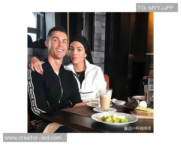 足球巨星历任女友排名揭秘揭秘从内涵到外貌的全方位分析