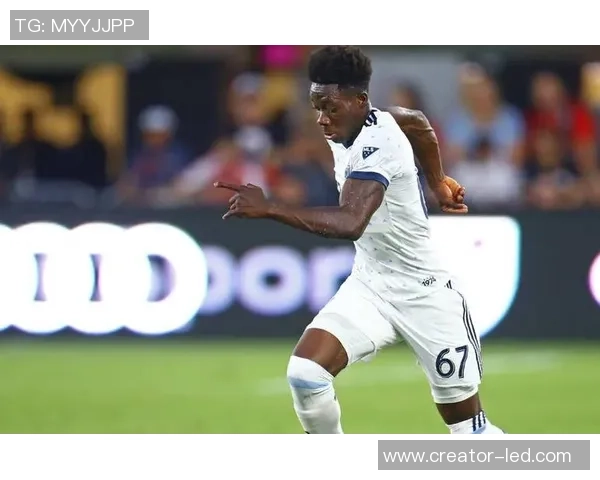 《从戴维斯到全球足球百大球星盘点 看未来足坛巨星崛起》